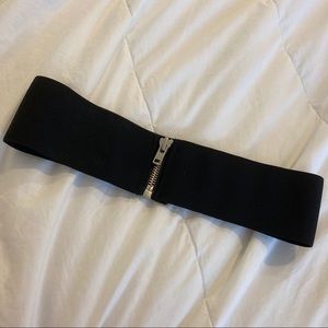 Black Stretchy Zipper Belt